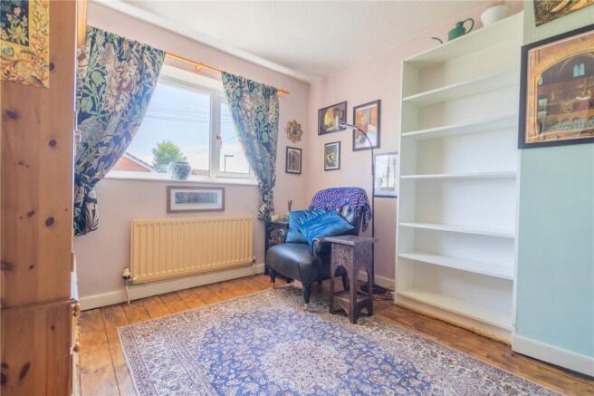 3 bed Terraced for sale Image 10