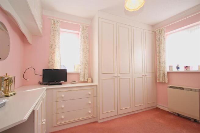 22 The Willows HESSLE (1)_lzn.jpg