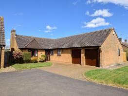 Fairview, Litchborough Road, Farthingstone NN12 8EY