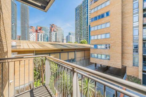 Cassilis Road, Canary Wharf
