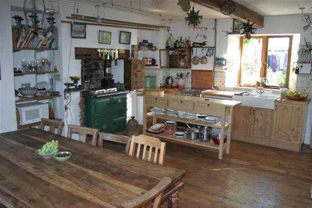 farmhouse kitchen