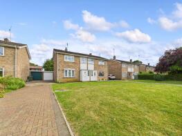29, Bozeat Way, Westwood, Peterborough PE3 7JF
