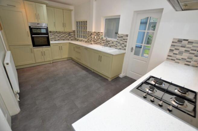 Kitchen-breakfast room