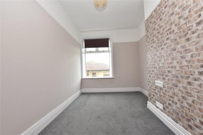 3 bed Terraced for sale Image 8