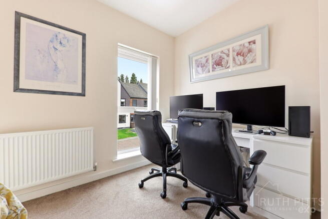 2 bed Semi-Detached for sale Image 11