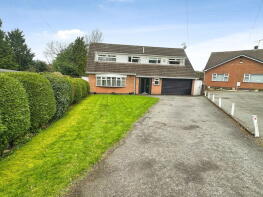 17, Hall Close, Leicester LE2 9HZ