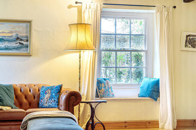 Living / Dining R...