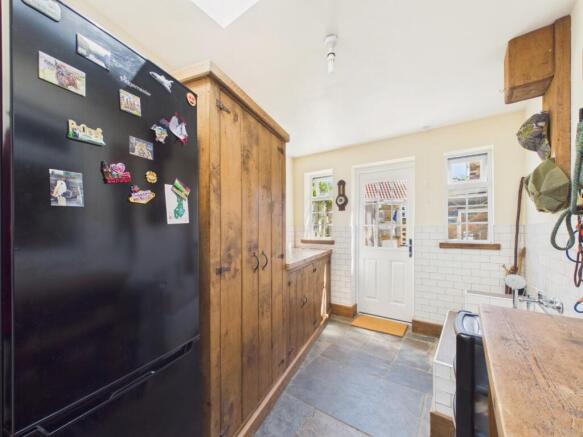 3 bed Detached for sale Image 9