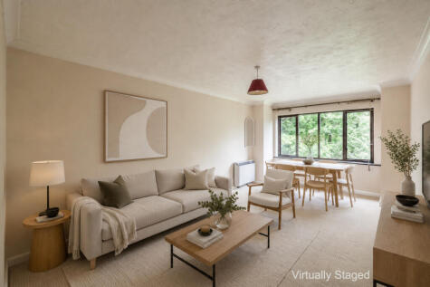The Oaks, Bonehurst Road, Horley, Surrey