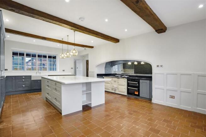 Sutton Hall, Kitchen 1.jpg