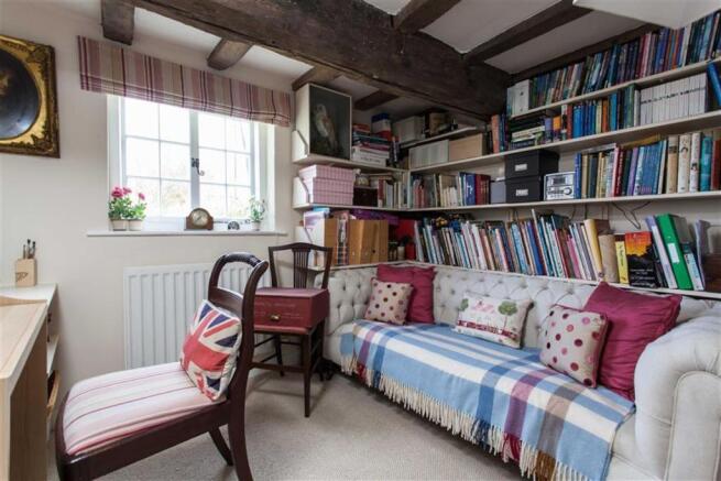 STUDY/BEDROOM THREE