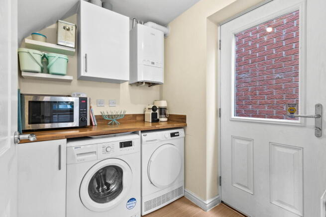 3 bed Detached for sale Image 8