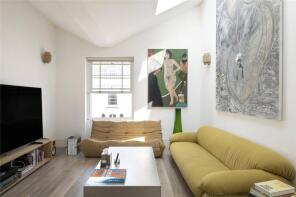 Flat 2, 287-289, Westbourne Grove, London W11 2QA