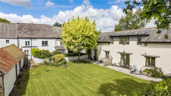 Farmhouse/Cottages