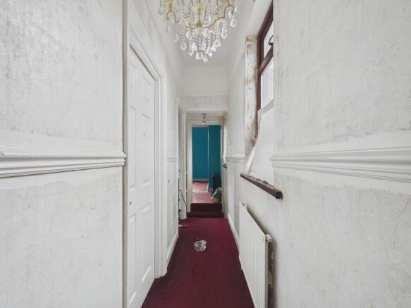 3 bed Semi-Detached for sale Image 10