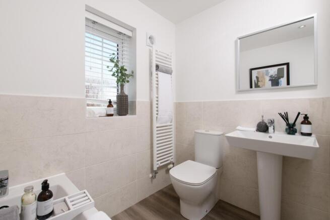 4 bed Detached for sale Image 9