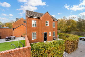 23, Cedarwood Close, Manchester M29 7TU