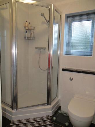 Re-Fitted En-Suite