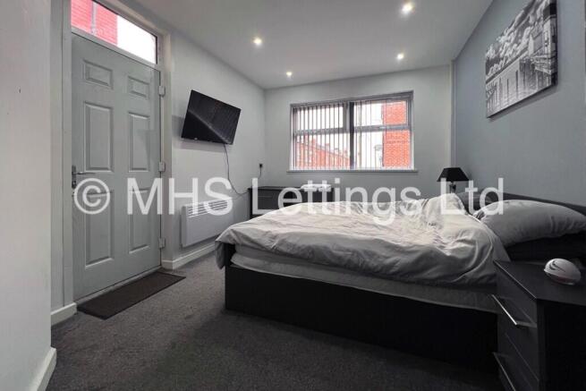 2 bed Apartment to rent Image 7