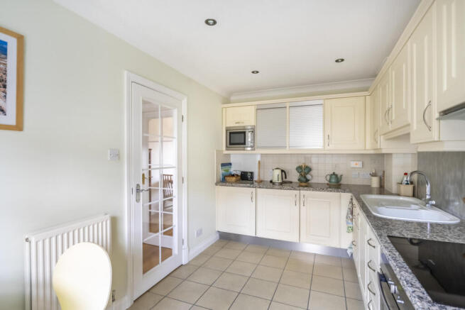3 bed Town House for sale Image 6