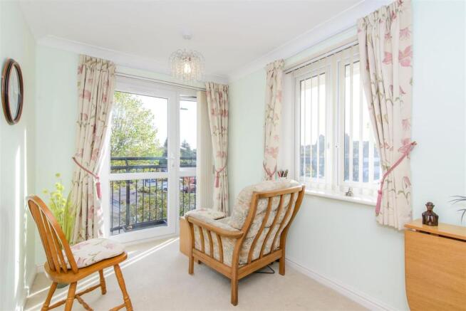 Juliette Balcony.jpg