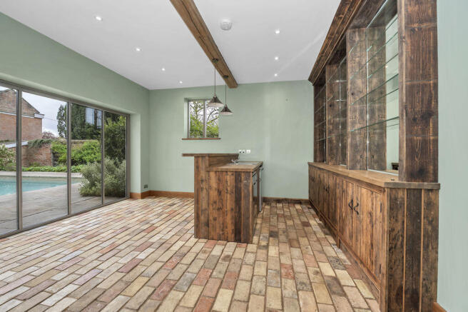 Coach House Bar/Kitchen