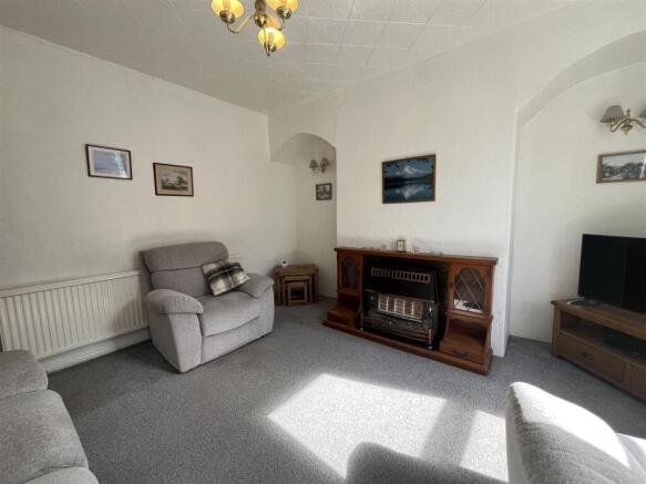 3 bed Terraced for sale Image 6