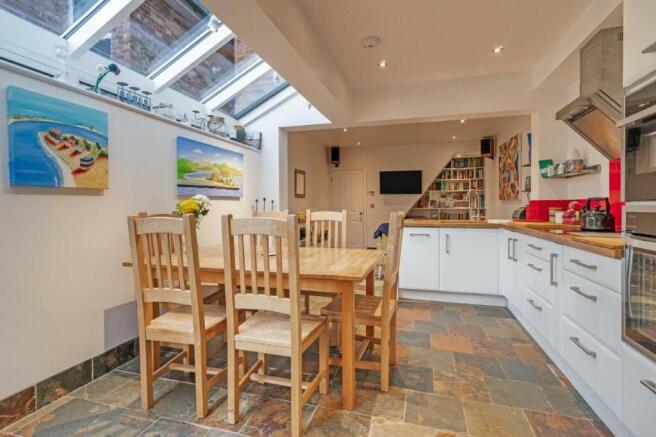 Kitchen/breakfast