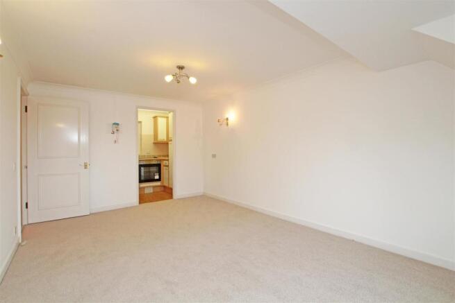 54TM - Sitting room 2.jpg