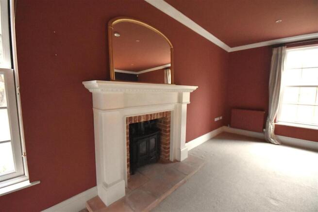 Lounge fireplace .JPG
