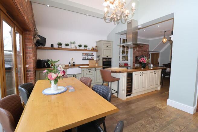 Kitchen/Family Room