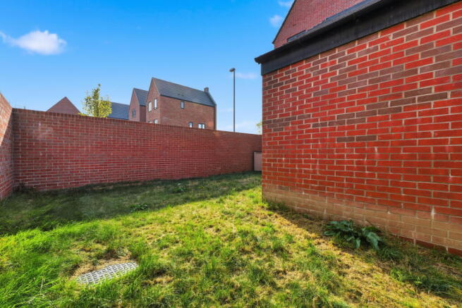 House in North East Derbyshire, Wingerworth - View 5