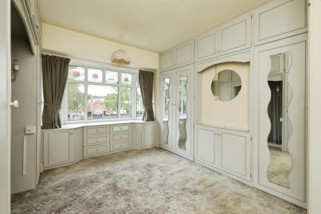 3 bed Semi-Detached for sale Image 8
