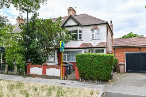 Downhills Way, Wood Green, London, N17