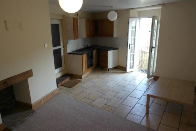 Photo 11