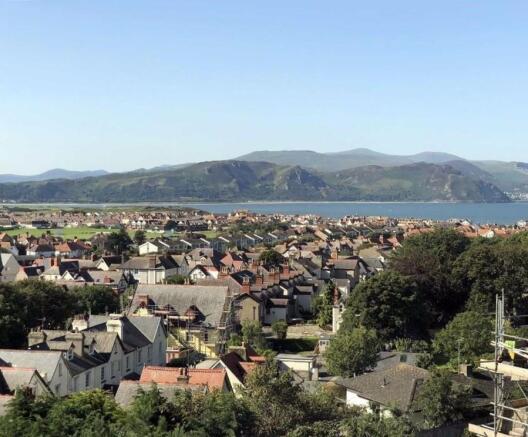 garth court 21 view.jpg