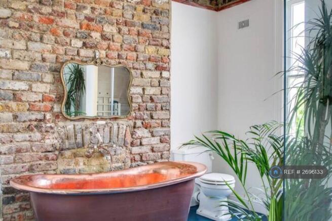 Copper Bath; Huge Bathroom