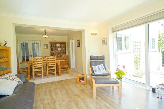 4 bed Detached for sale Image 7