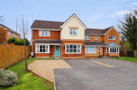 Blackthorn Court, Llanharry, CF72