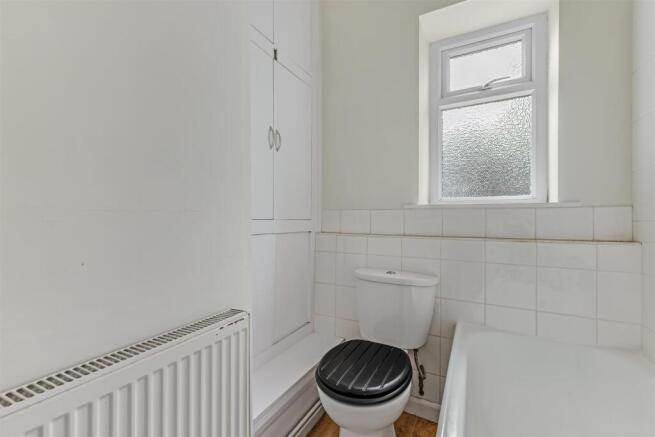 2 bed Terraced for sale Image 12