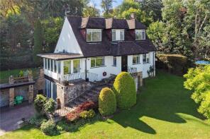 Kiriwina House, Overstream, Rickmansworth WD3 4LD