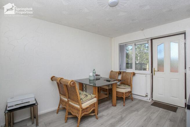 3 bed Terraced for sale Image 6