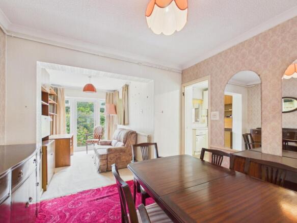 3 bed Semi-Detached for sale Image 8