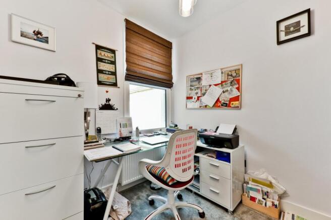 Bedroom 4 / Office