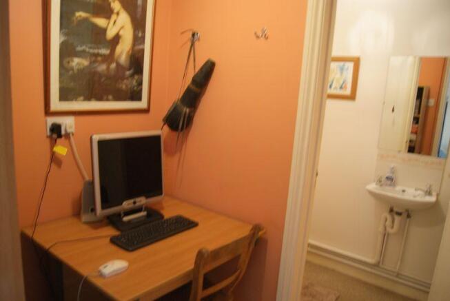 Photo 4