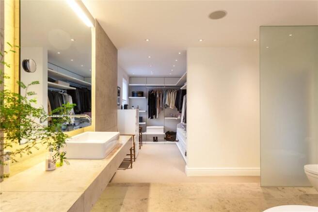 En Suite/Dressing