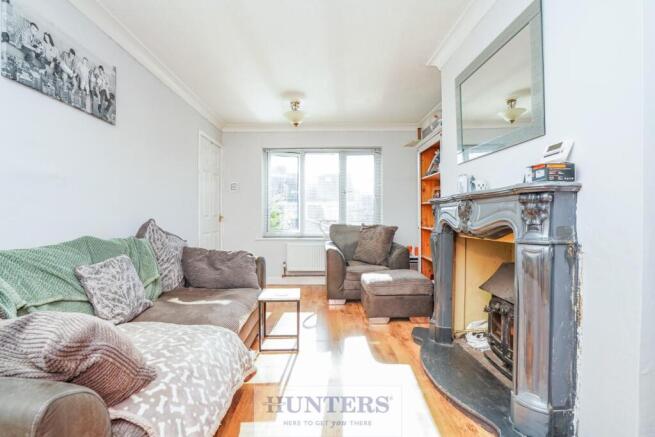 2 bed Semi-Detached Bungalow for sale Image 7