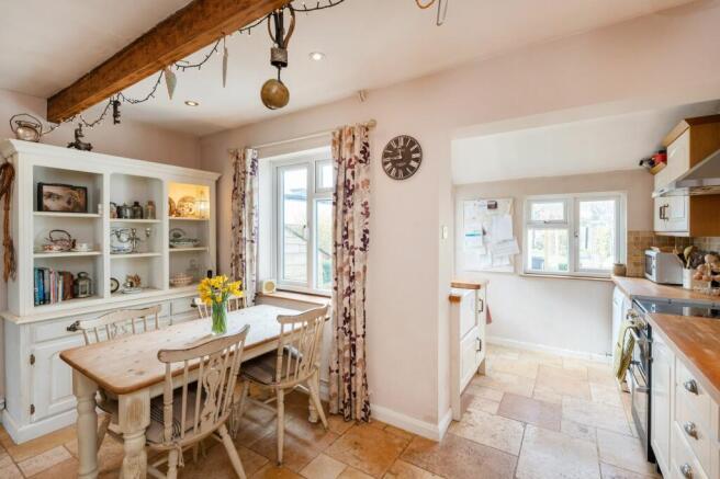 Dining/Kitchen Area