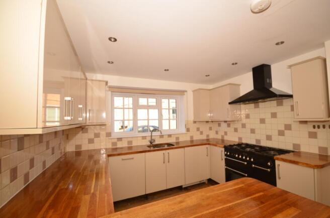 Kitchen 2