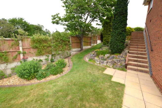 side garden